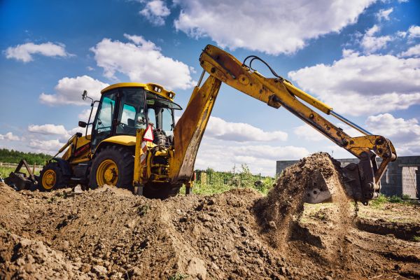 Backhoe Digging Service in Auburn