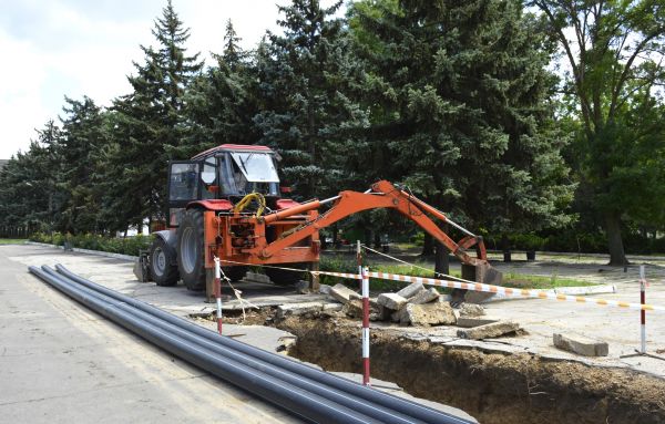 Sewer Line Excavation in Auburn